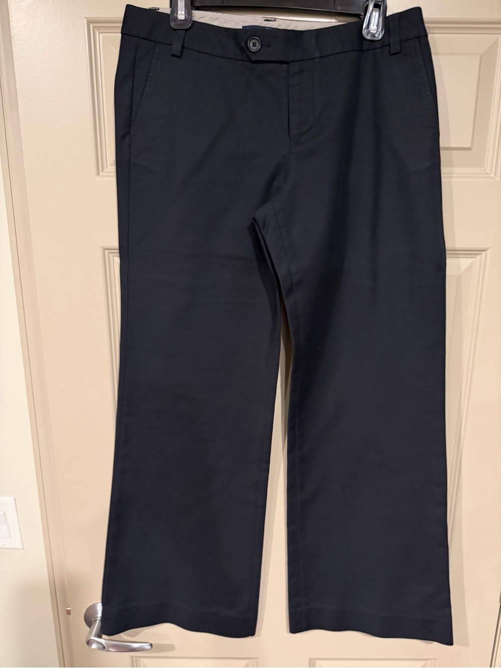 Like New. Worn Once. GAP Black Women's Blazer and Matching Pants Suit - Picture 4 of 10